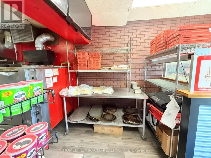 3 HARWOOD AVENUE S, Ajax