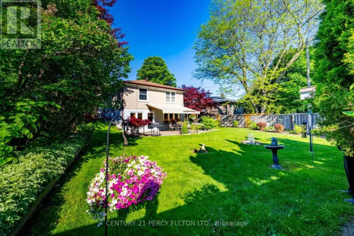 3 HENDERSON AVENUE, Markham