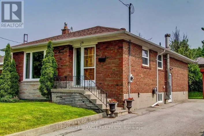 3 INDEPENDENCE DRIVE S, Toronto