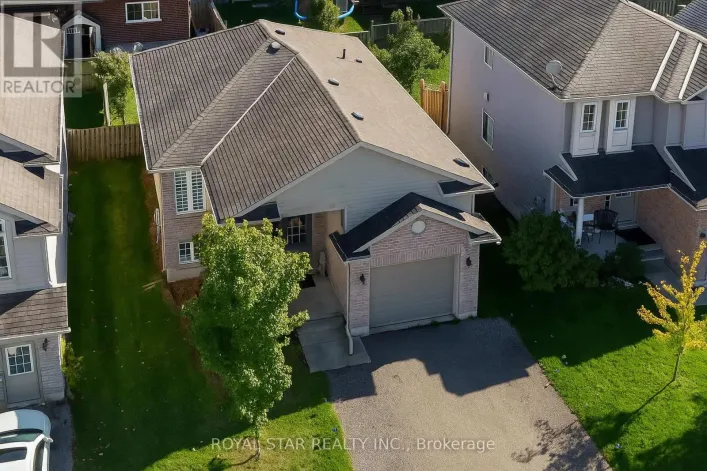 3 KERR CRESCENT, Ingersoll