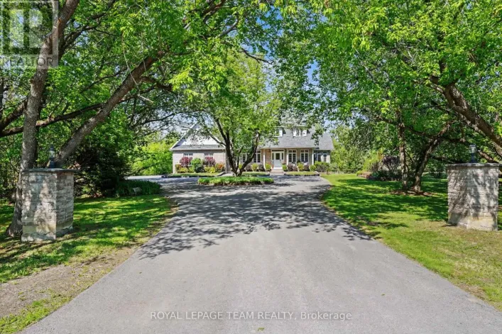 3 KIMINI DRIVE, Ottawa