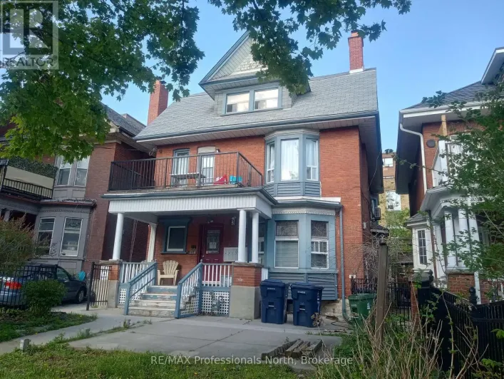 3 MAYNARD AVENUE, Toronto
