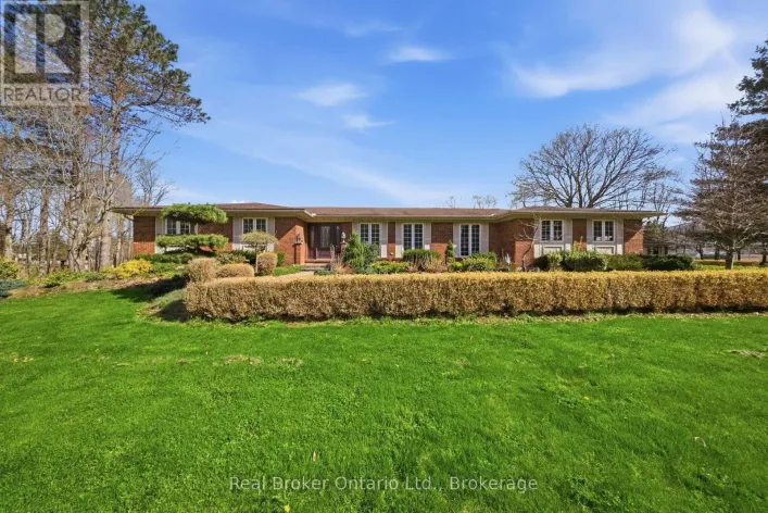 3 MEADOWBROOK COURT, Brant