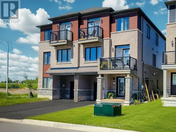 3 NORWICH CRESCENT, Haldimand