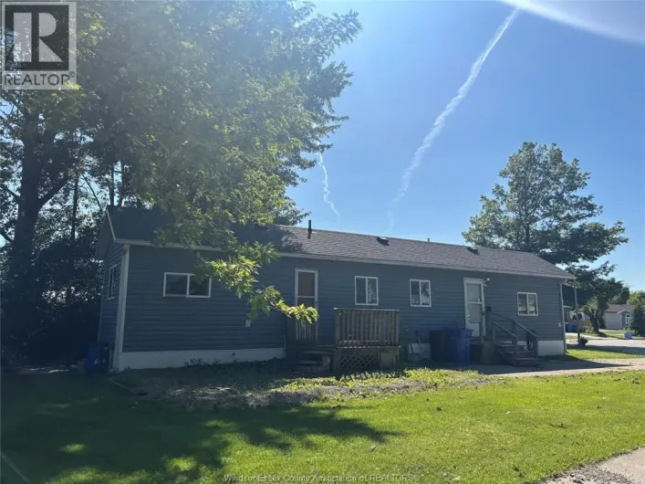 3 OAK COURT, McGregor