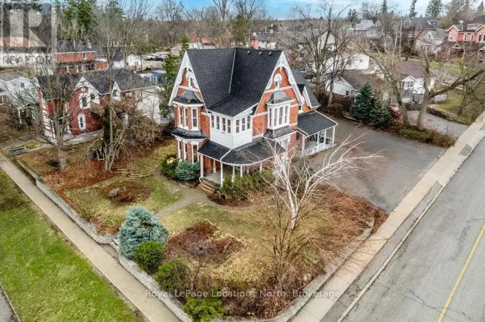 3 PEEL STREET, Barrie