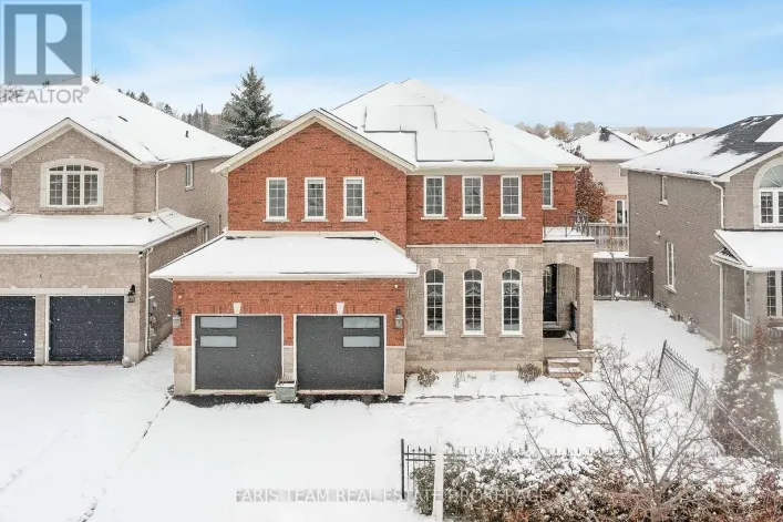 3 PRINCE WILLIAM WAY, Barrie