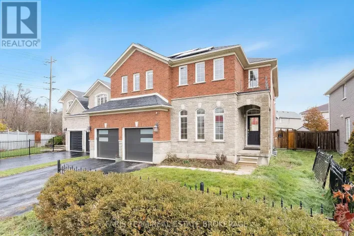 3 PRINCE WILLIAM WAY, Barrie