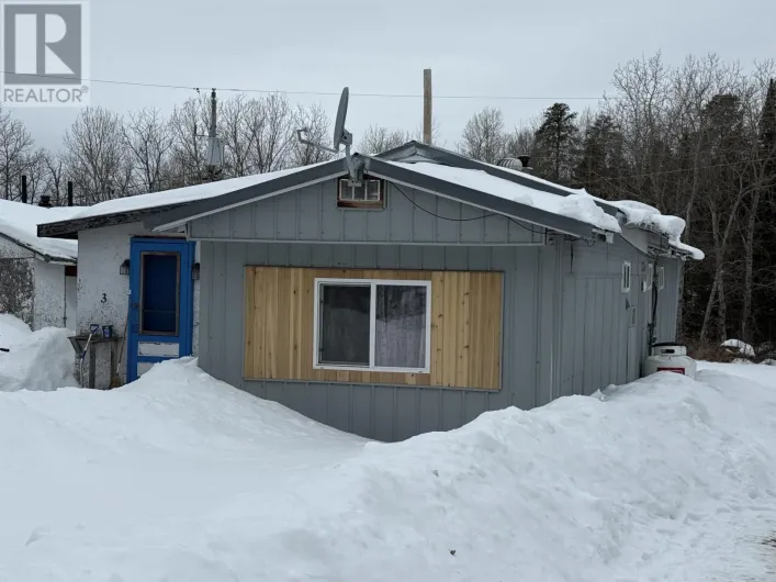 3 Robin CT|18010 Highway 17 West, Dryden