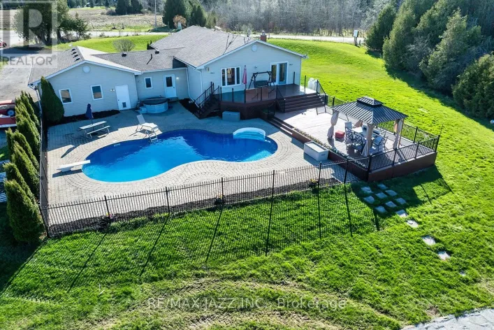 3 ROYAL OAK ROAD, Kawartha Lakes