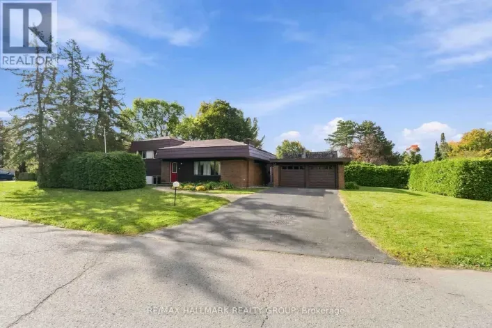 3 SANDWELL CRESCENT, Ottawa
