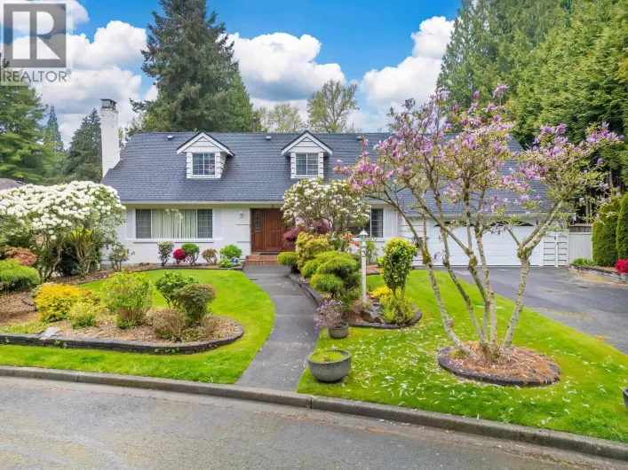 3 SENNOK CRESCENT, Vancouver