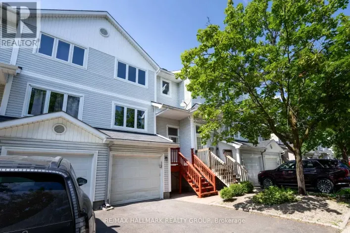3 SETH PRIVATE, Ottawa