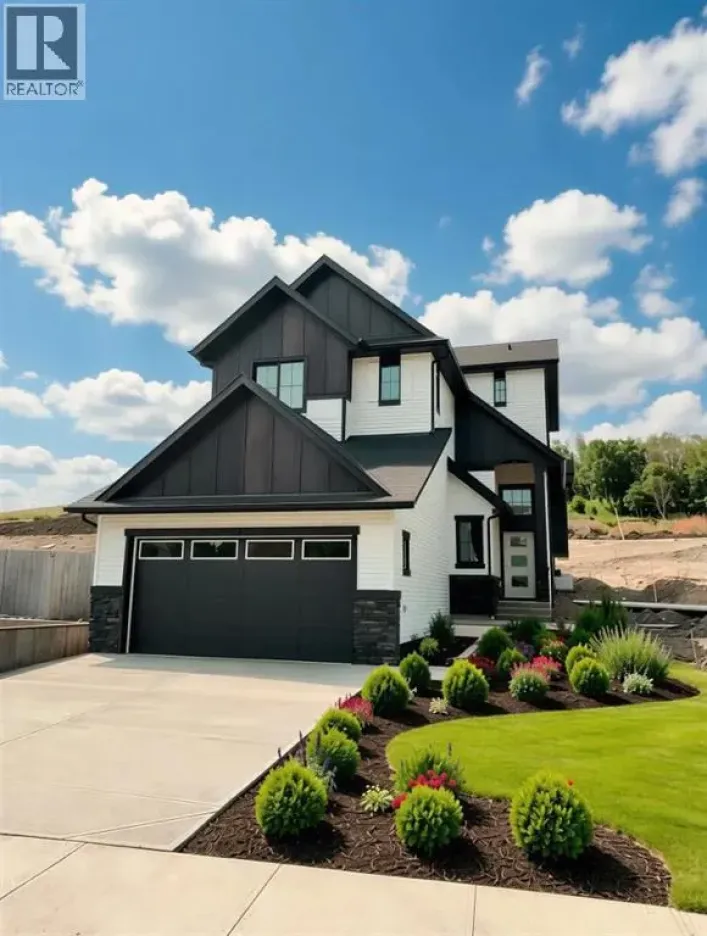 3 Tillotson Downs, Okotoks