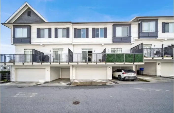 30 13636 81A AVENUE, Surrey
