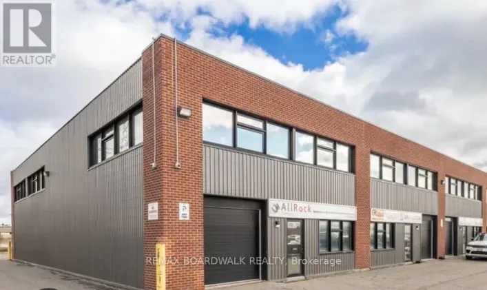 30 - 174 COLONNADE ROAD, Ottawa
