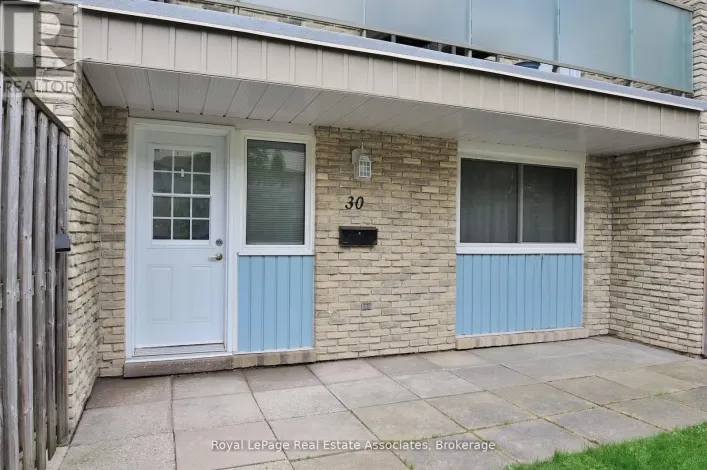 30 - 35 BRECKENRIDGE DRIVE, Kitchener