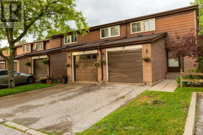 30 - 350 CAMELOT COURT, Oshawa