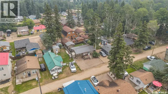 House for sale: 30 6th STREET, Emma Lake