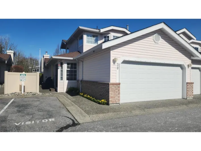 30 9168 FLEETWOOD WAY, Surrey