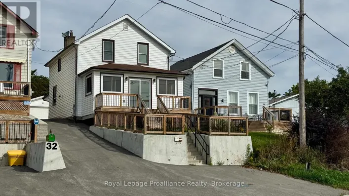 30 ALEXANDER STREET, Port Hope