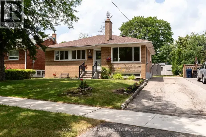 30 BENWAY DRIVE, Toronto