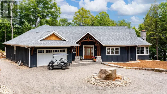 30 BIGWIN ISLAND, Lake of Bays