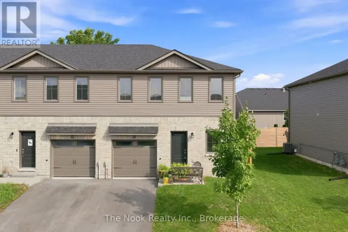 30 CAMPBELL CRESCENT, Prince Edward County