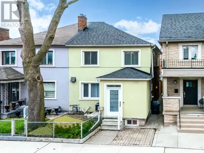House for sale: 30 CARLING AVENUE, Toronto