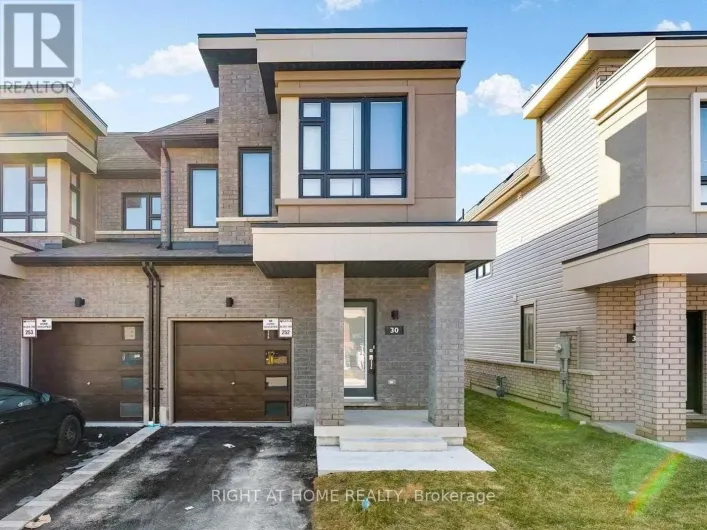 30 CASPIAN SQUARE, Clarington