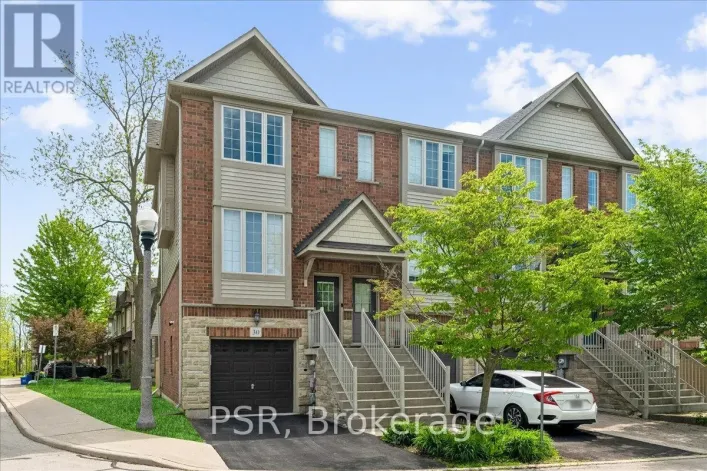 30 CHAPMAN LANE, Hamilton