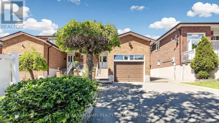 House for sale: 30 CLUBHOUSE COURT, Toronto
