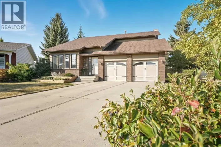30 Comfort Close, Red Deer