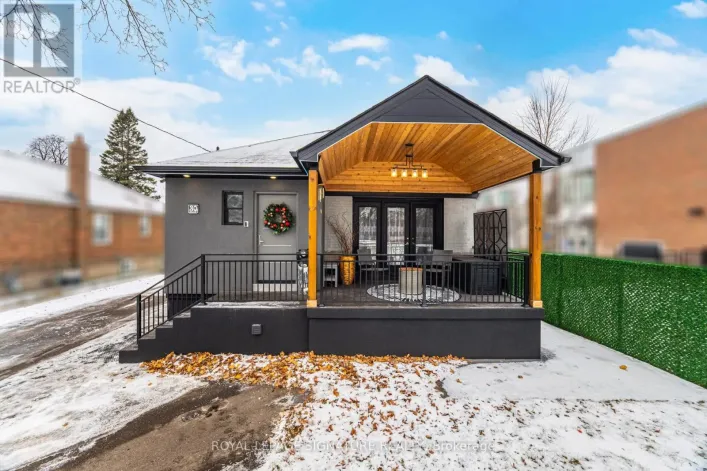 30 COULES COURT, Toronto