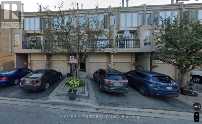 30 CUMBERLAND LANE, Ajax