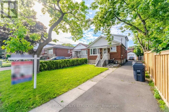 30 ELDER AVENUE, Toronto