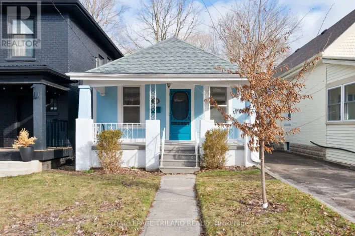 30 ELMWOOD PLACE, London South