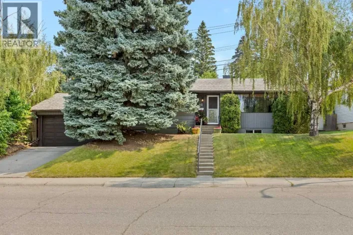 30 Gateway Drive SW, Calgary