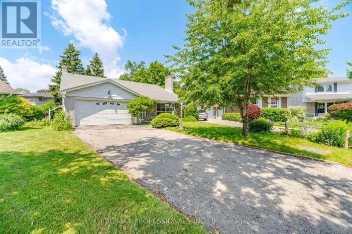 30 GRASSPOINT CRESCENT, Toronto