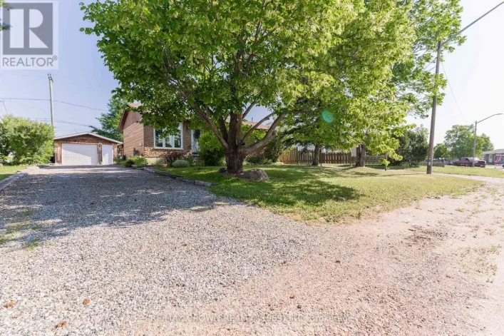 30 HAZEL STREET, Kapuskasing
