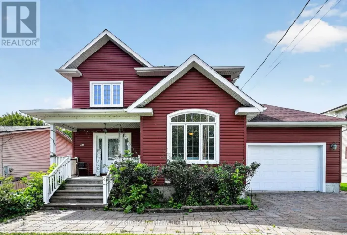 30 HIGH STREET, South Glengarry