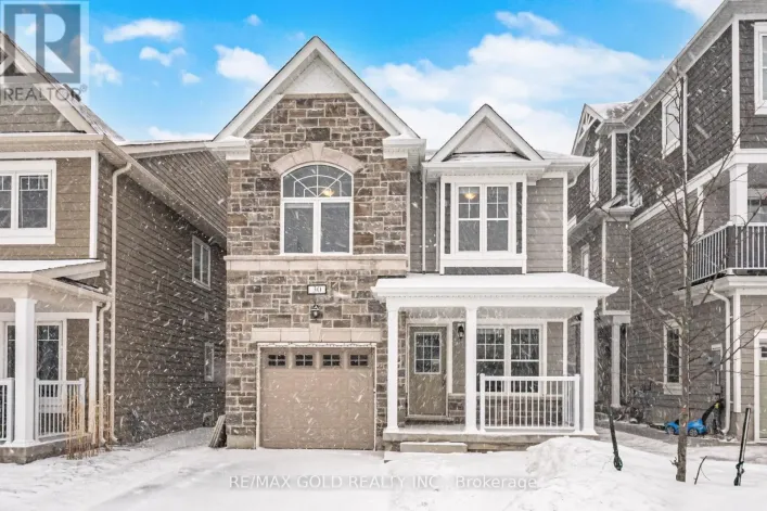 30 HILLS THISTLE DRIVE, Wasaga Beach