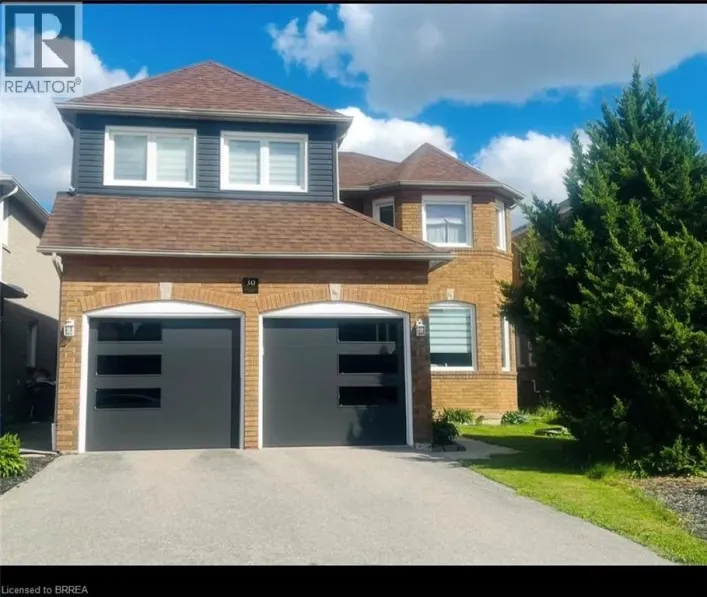 30 HOLLYBUSH Street, Brampton