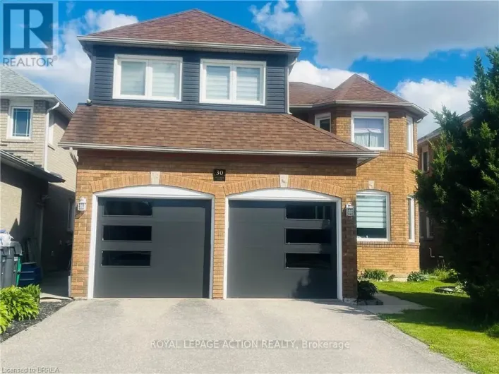 30 HOLLYBUSH STREET, Brampton