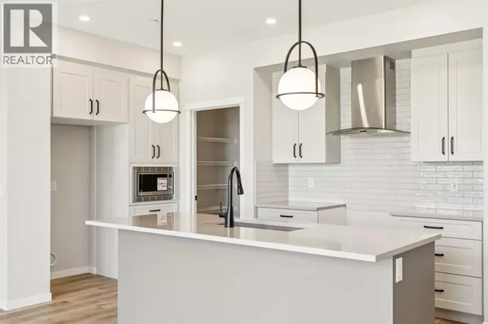 30 Hotchkiss Gardens SE, Calgary