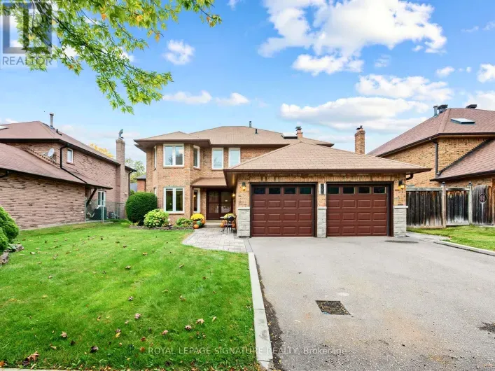 30 INVERMARGE DRIVE, Toronto
