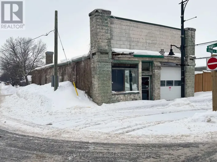 30 ISAAC STREET, Central Huron