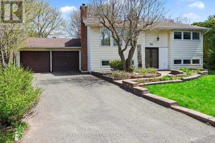30 JUNIPER COURT, Ottawa