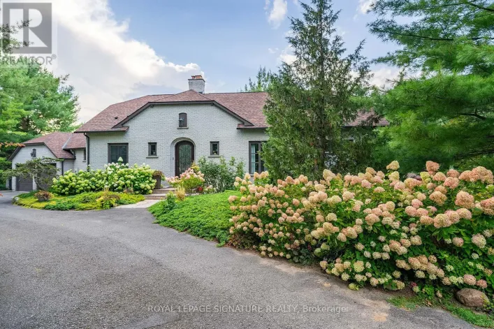 30 KINGSWOOD DRIVE, King