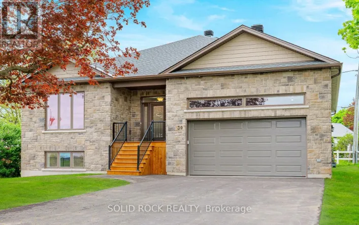 30 LAKEVIEW DRIVE, South Dundas